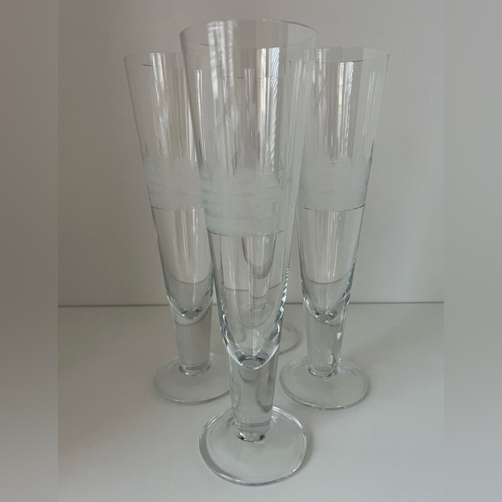 Set of 4 Toscany Pilsner Glasses with Sailboat Etching